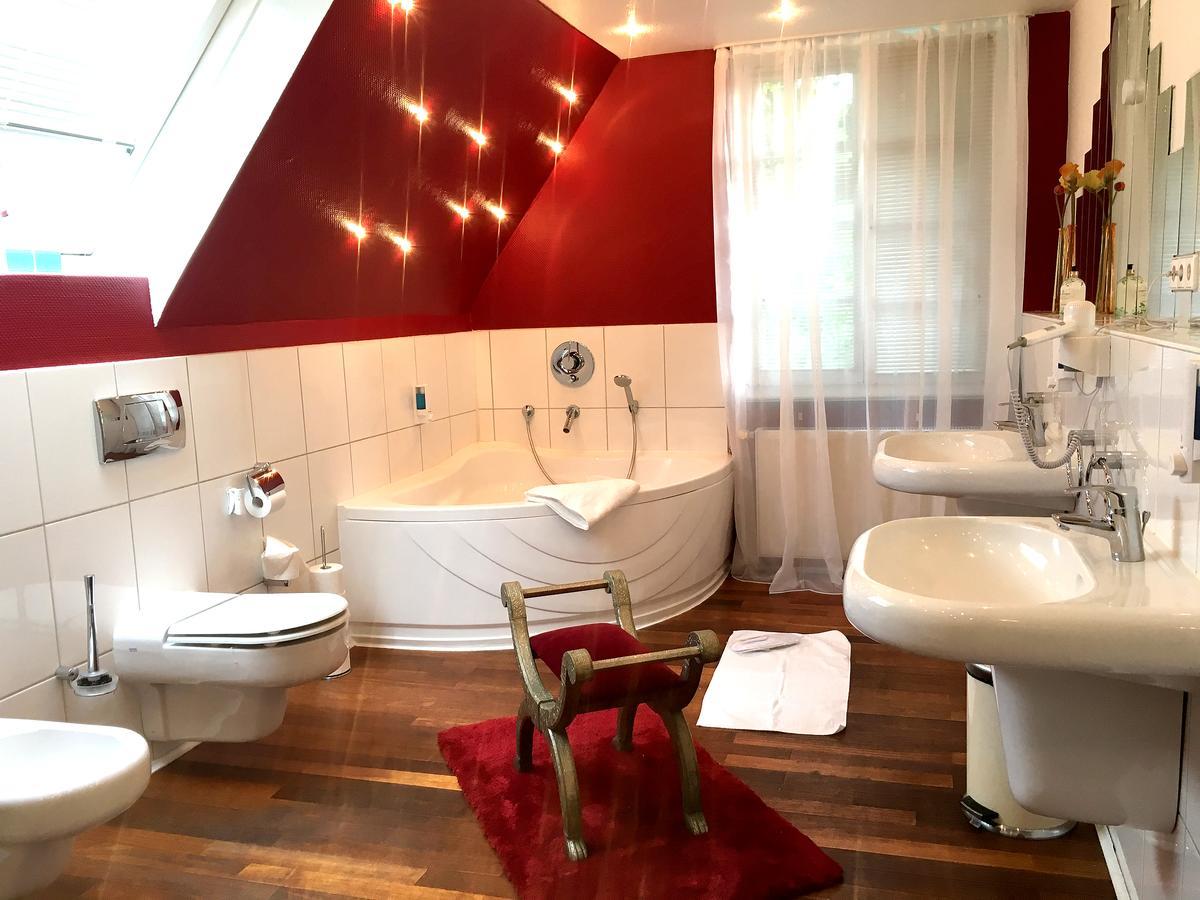 Lilis Kleines Hotel Мюнстер Экстерьер фото